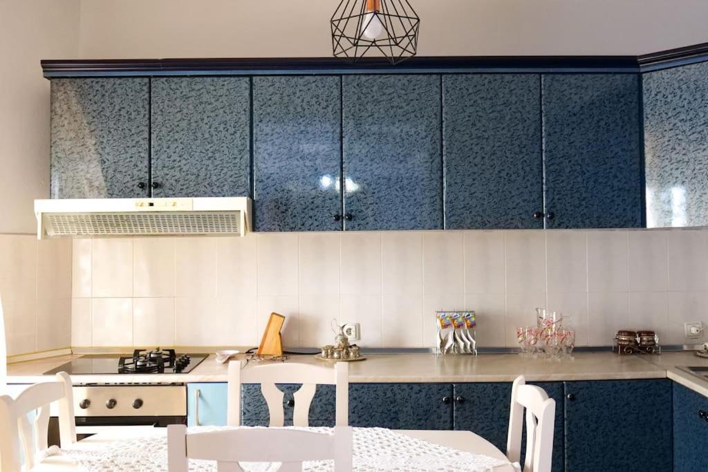 Kasmi Home Krujë Buitenkant foto