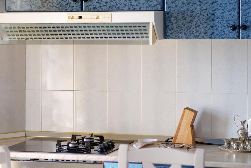 Kasmi Home Krujë Buitenkant foto