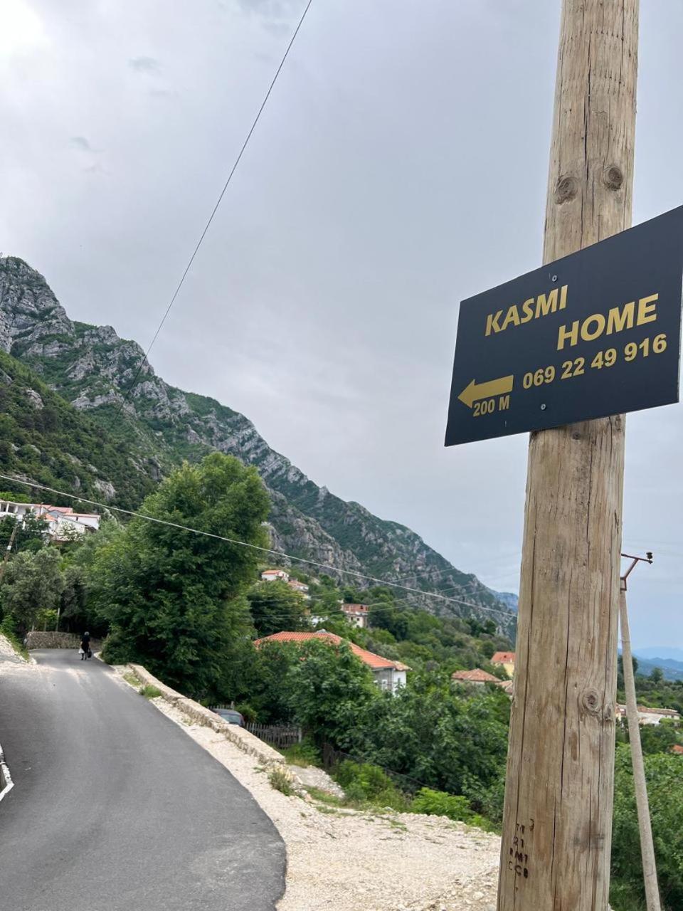 Kasmi Home Krujë Buitenkant foto